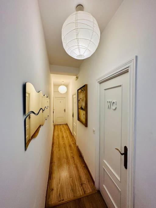Punta Me Rooms In The Best Location Of Madrid Downtown Exterior photo